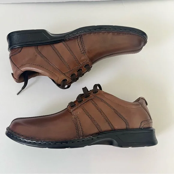Clarks Men’s Brown Leather Touareg Vibe Wide Width Lace Up Classic Formal Shoes
